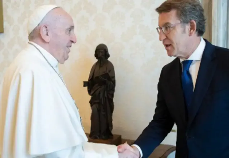 El papa en Santiago de Compostela con Feijoo