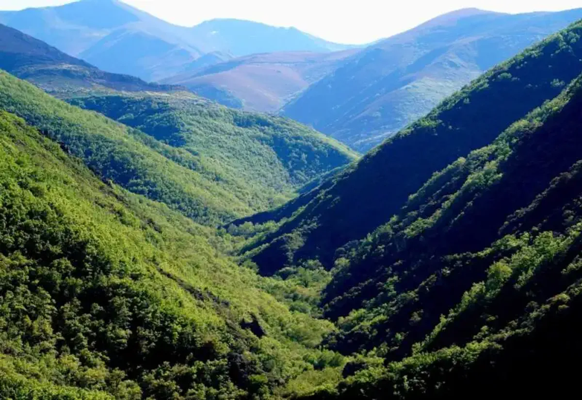 Die Berge von León in der Vía Künig