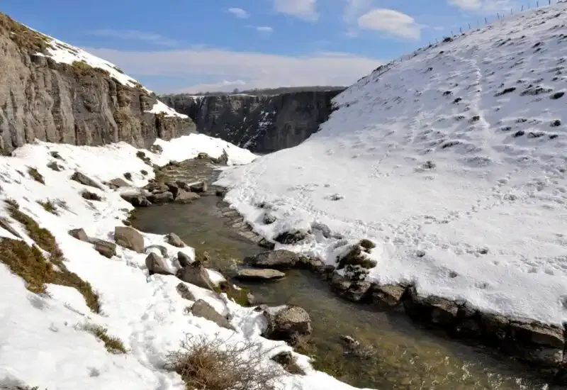 neve sul fiume Nervion