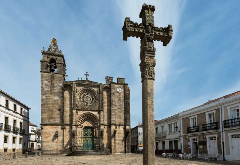 Cattedrale di Noia