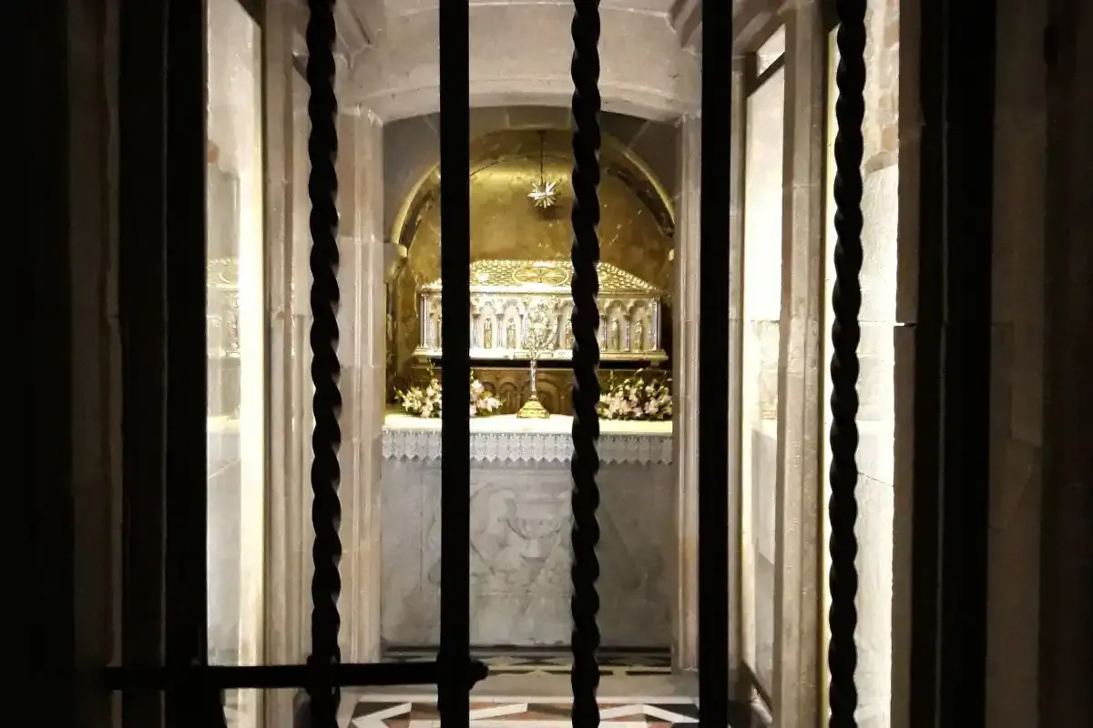 Tomb of the Apostle Santiago, the Origin of the Primitive Way