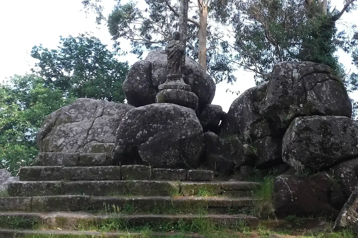 Piedras Santas en Santiaguiño do Monte