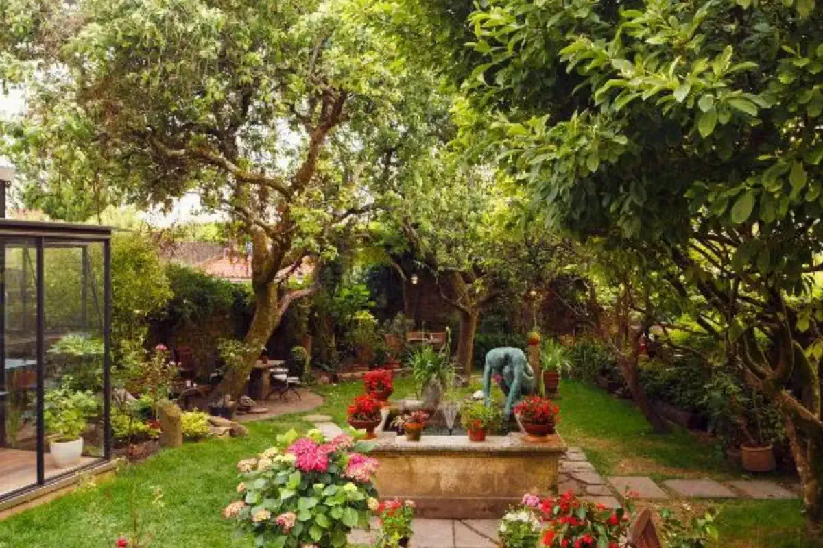 Terrasse und Garten