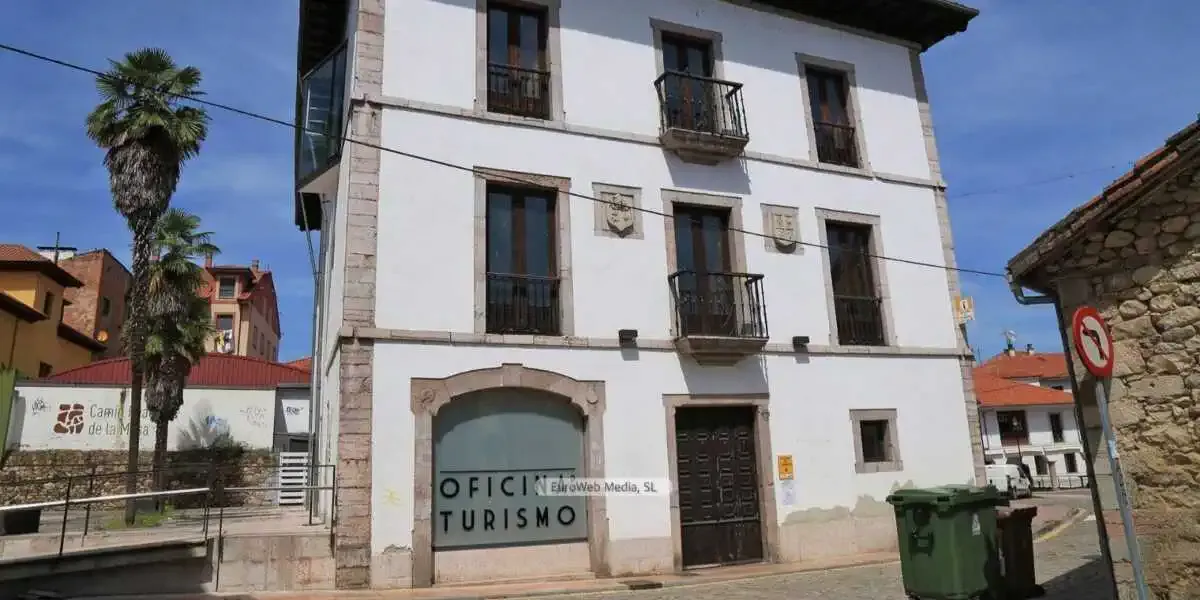 Palace of Cienfuegos Grado