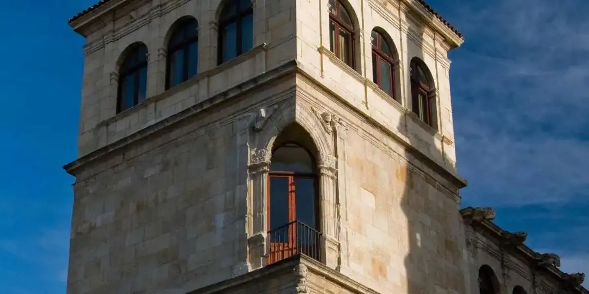 Palacio de los Guzmanes León