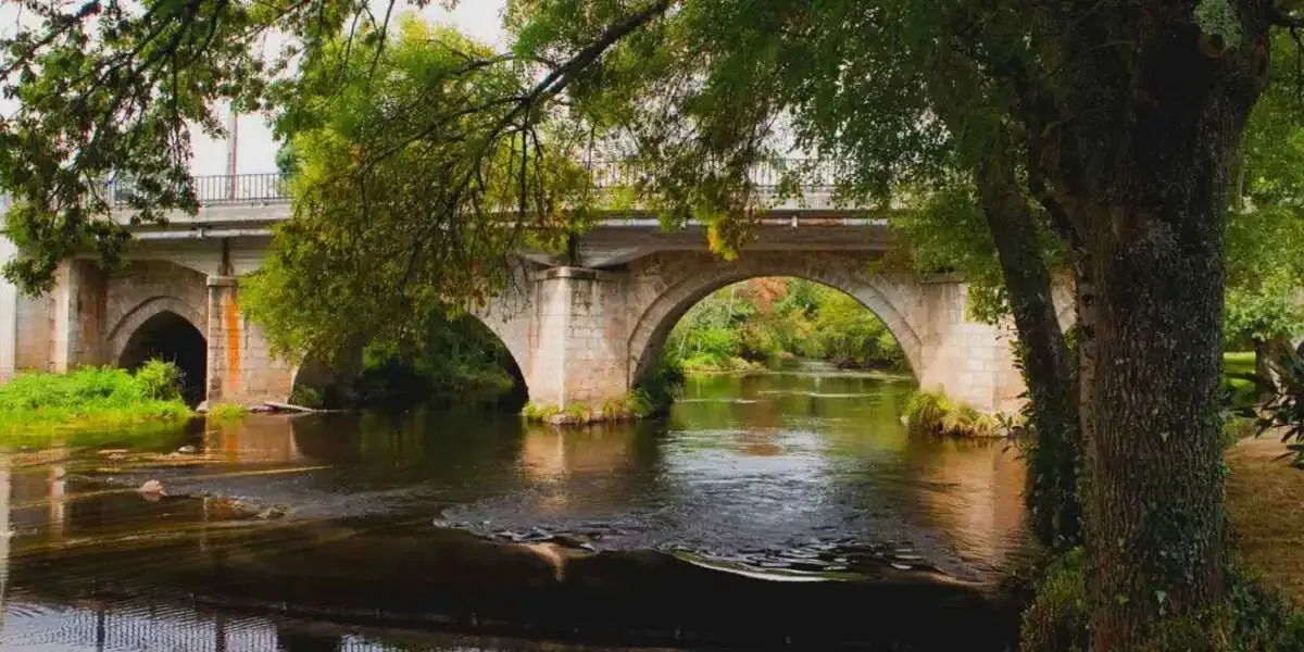 Ponte de Medieval Sigüeiro