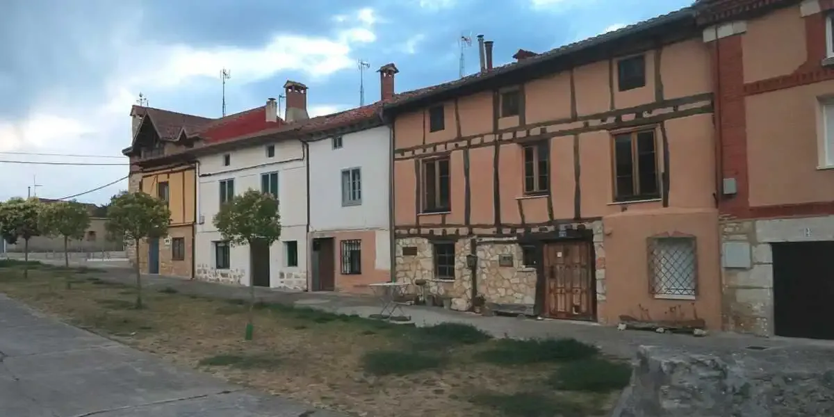 Traditionelle Architektur Agés