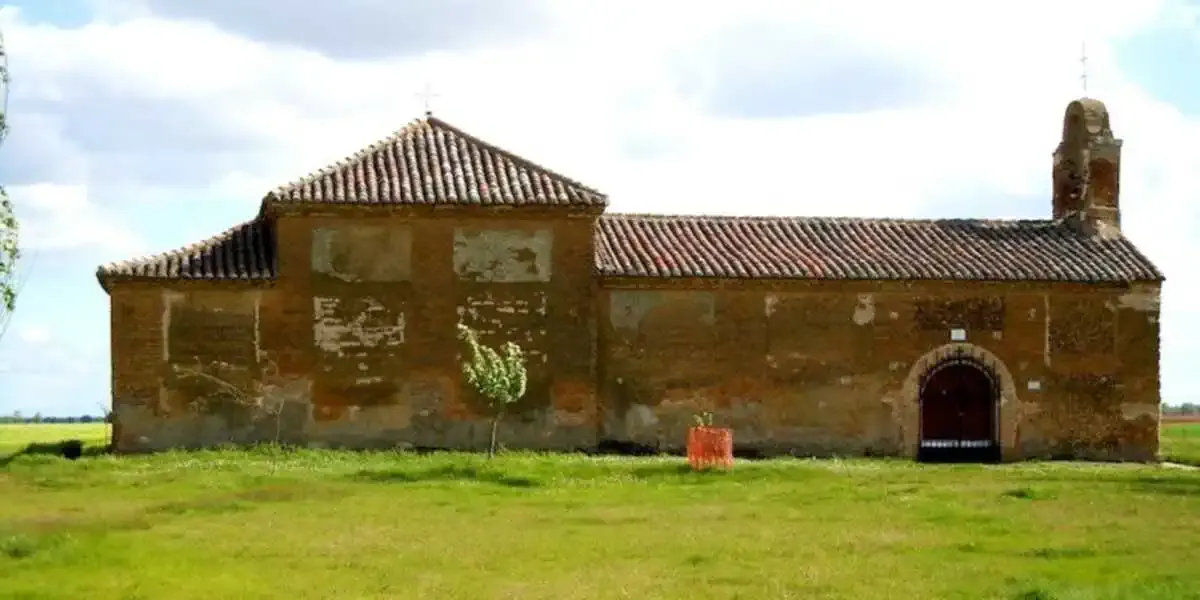 Ermitage de Nuestra Señora de Perales - Bercianos del Real Camino