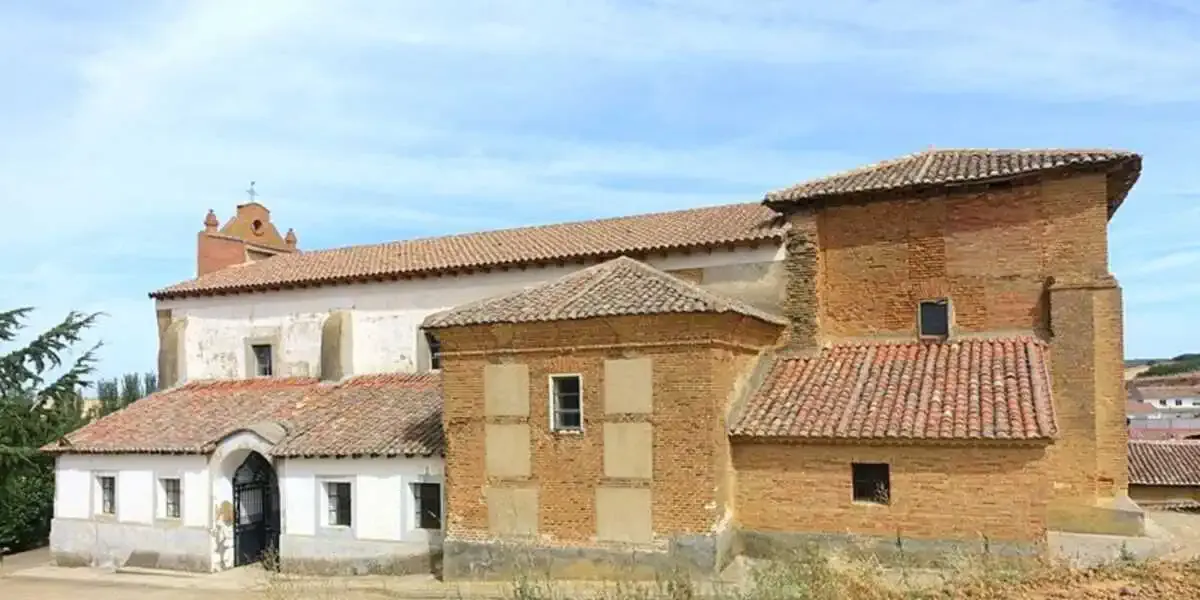 Church of Santiago Apóstol - Ledigos