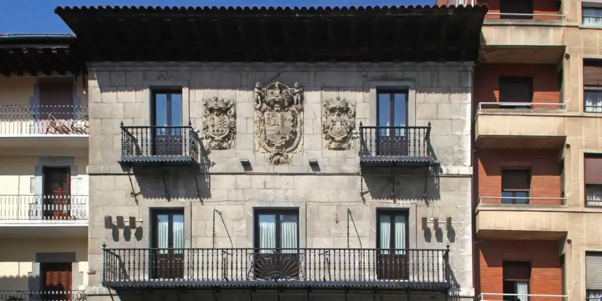Casa di Consistorial - Deba