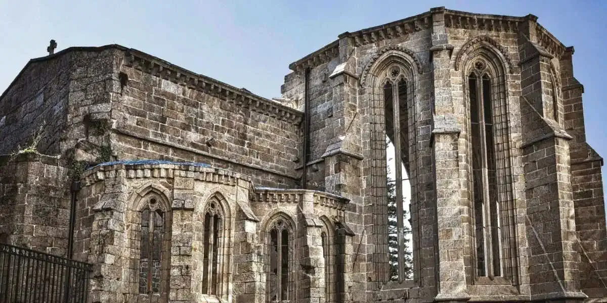 Ruinen Santo Domingo - Pontevedra