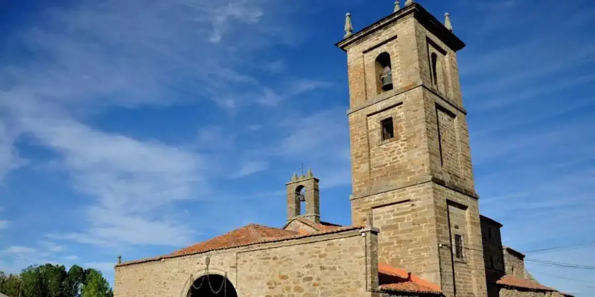 Kirche Virgen Carballeda Rionegro del Puente