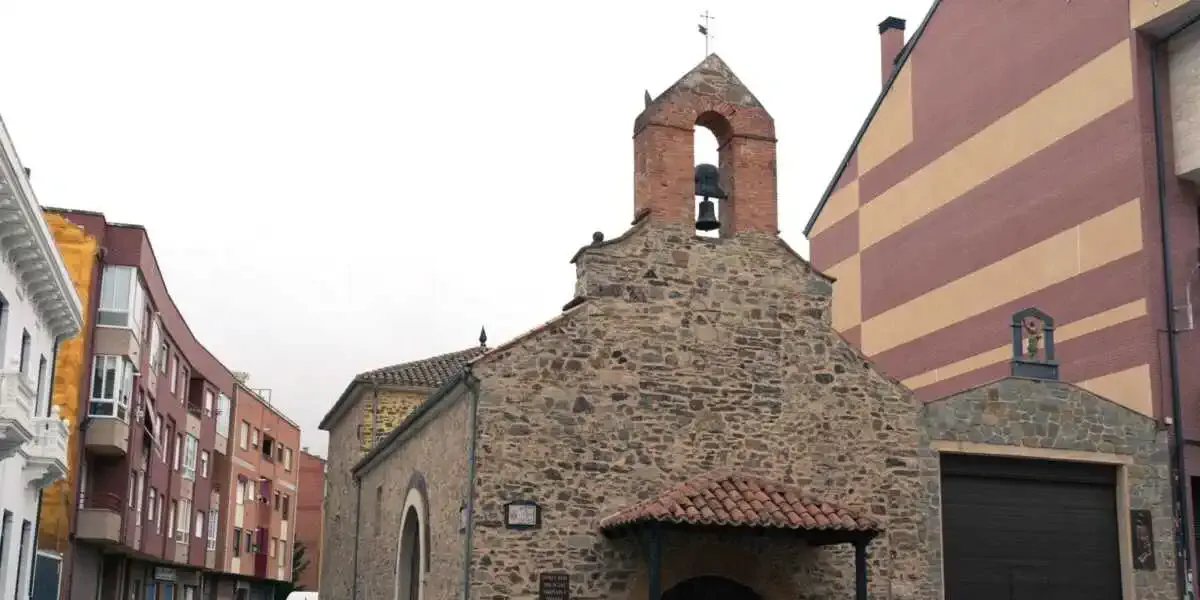 Capela de - La Bañeza