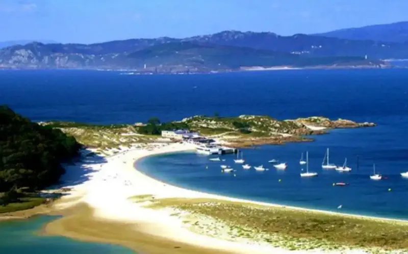 Cies Rooze Islas Cíes: vollständiger Reiseführer für einen Besuch - Viajes Camino ...