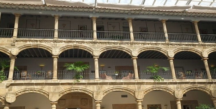Palacio Ávila