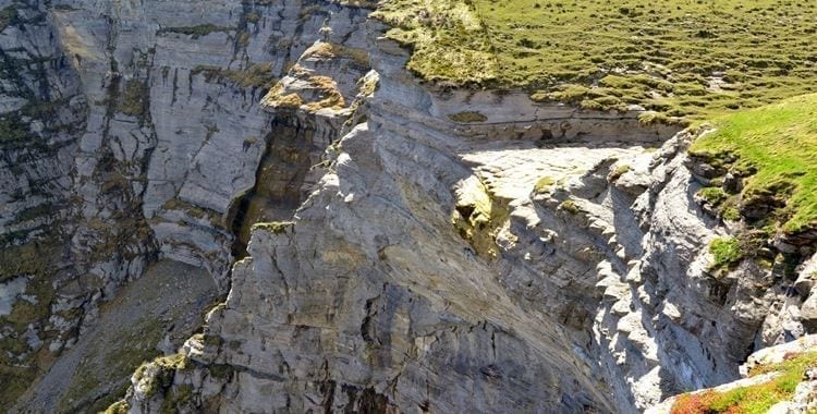 Cliffs da Nervión