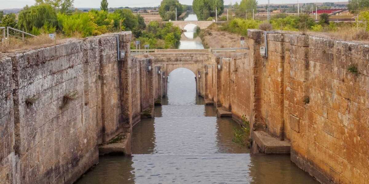 Canal de Castilla Fromista