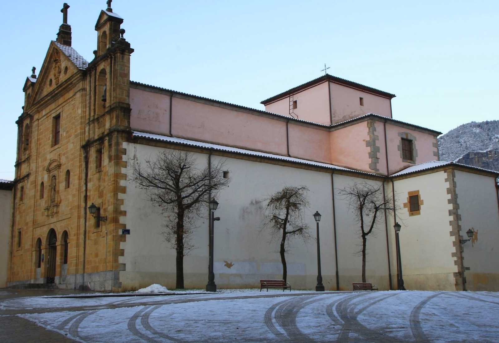Exterior del Albergue de peregrinos Convento del Carmen