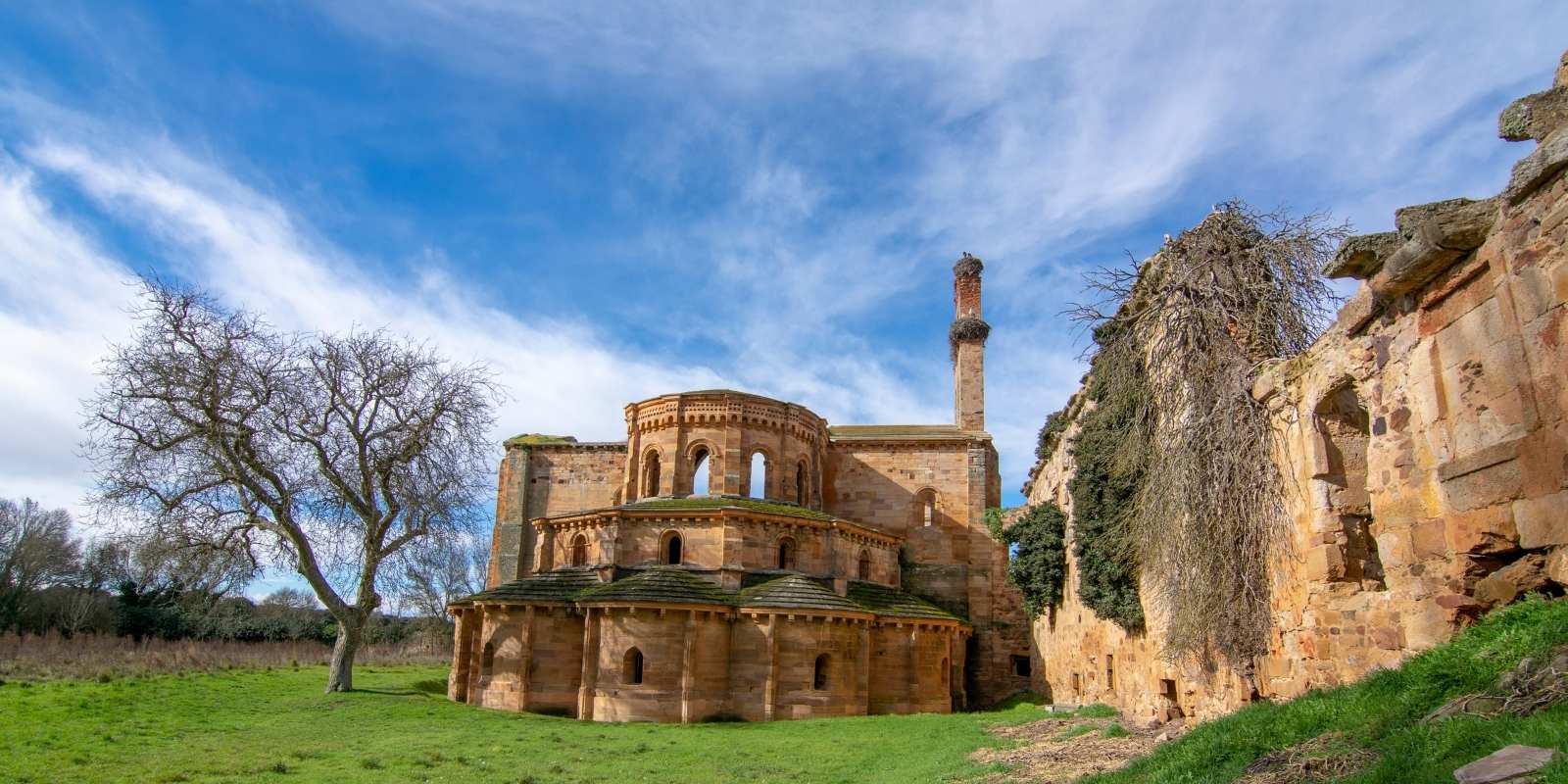 Granja de Moreruela Camino Sanabrés Viajes Camino de Santiago