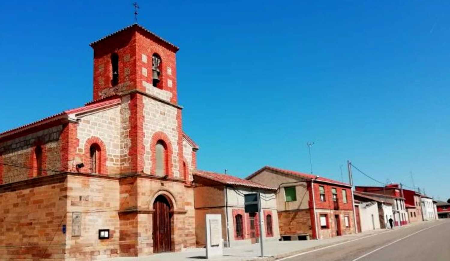 Iglesia de San Juan Bautista - Granja de Moreruela