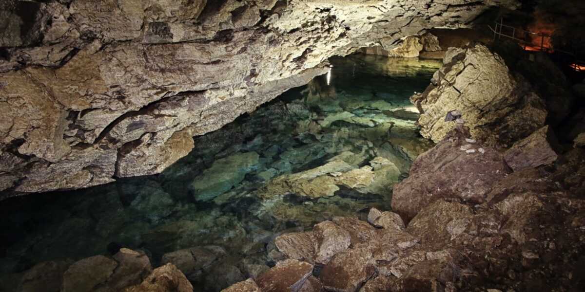 Eirós Cave - Triacastela