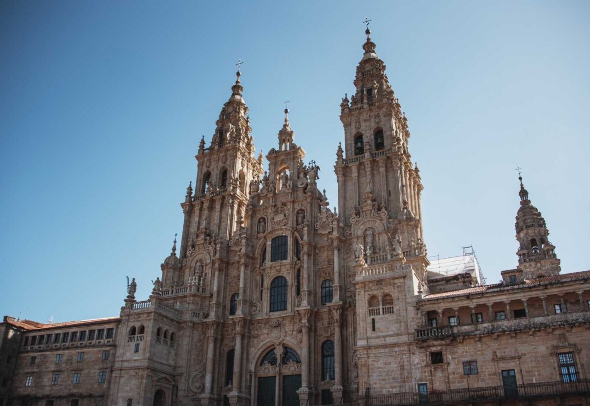 Die Kathedrale von Santiago de Compostela wird dort auf dich warten