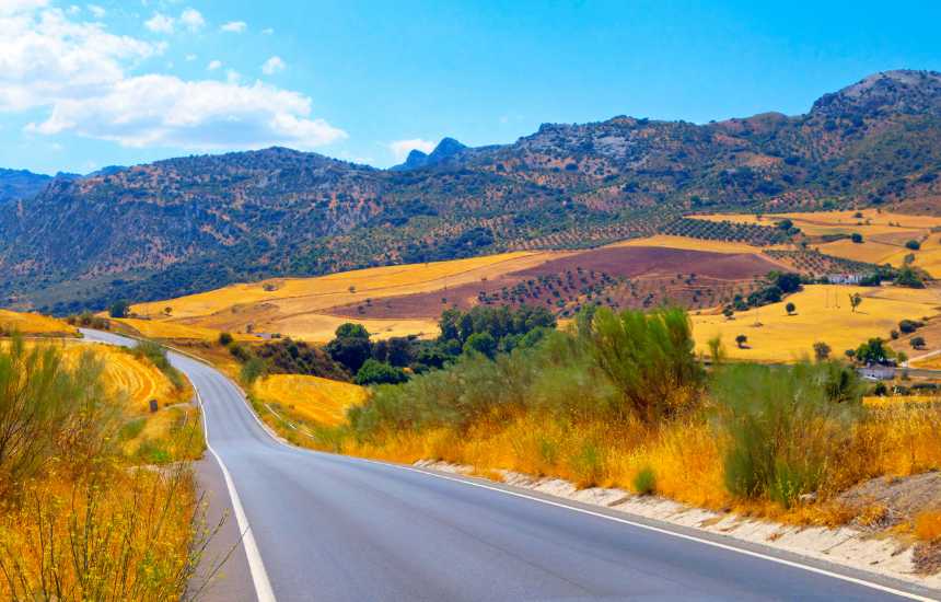 Vistas panorámicas carretería vía de la plata por Andalucía