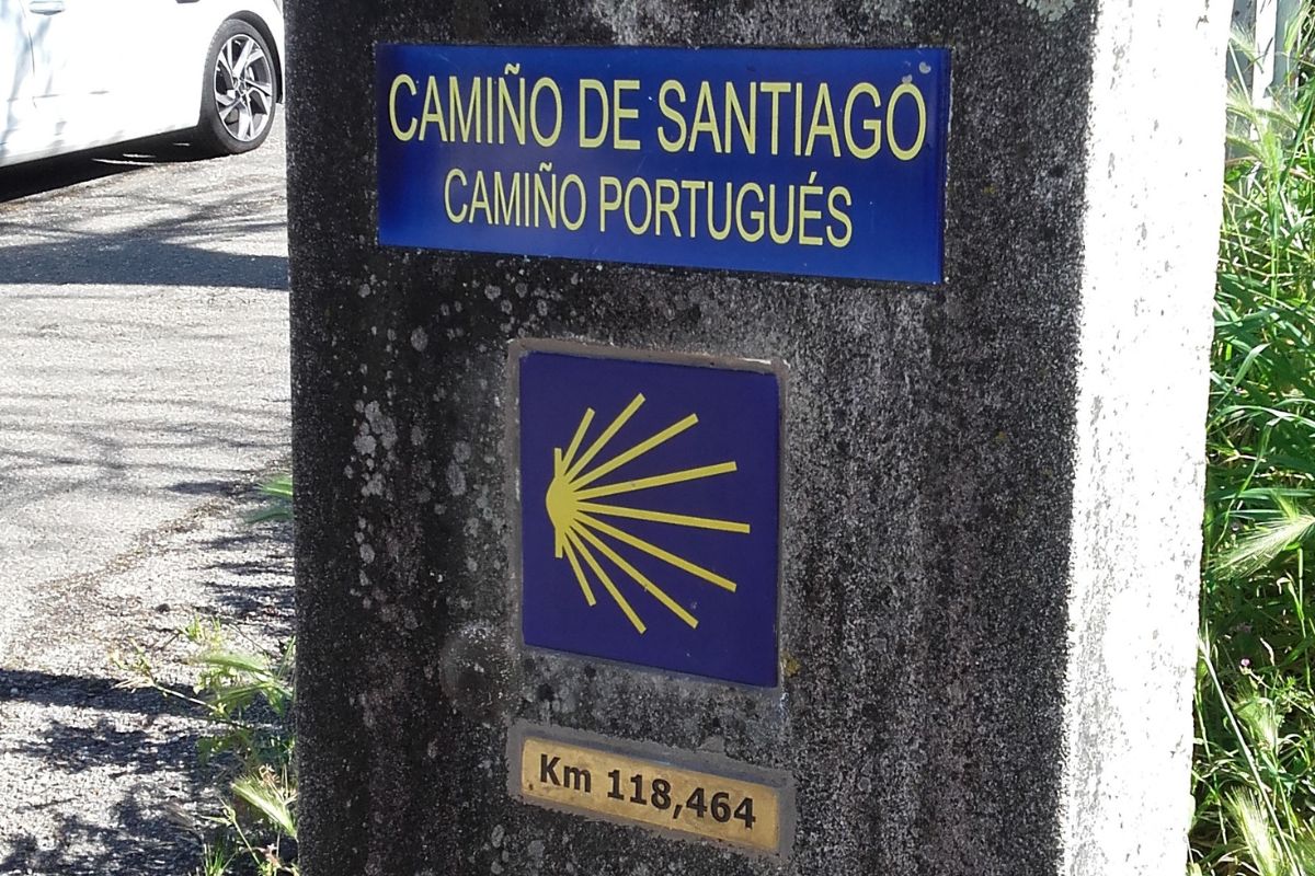 Mojón del Camino Portugués desde Tui