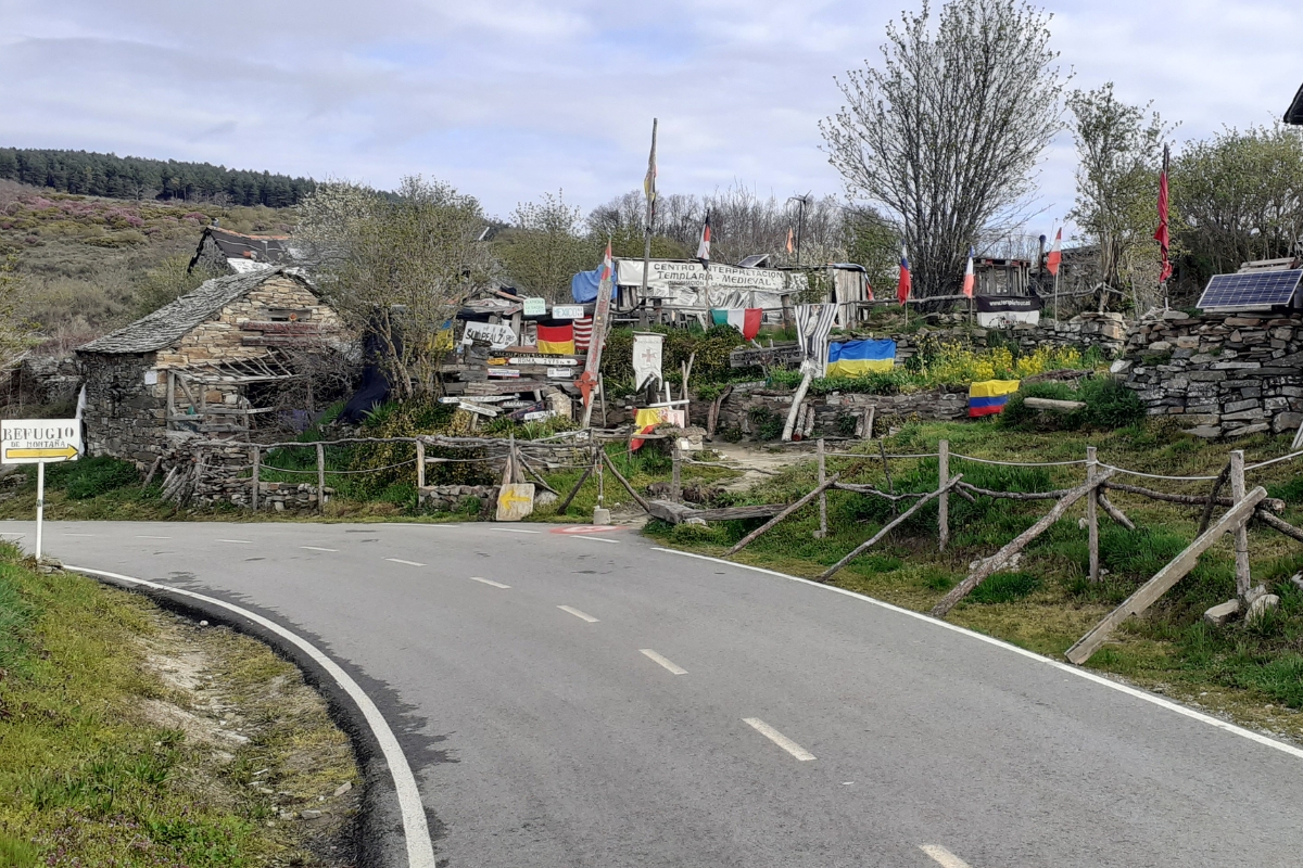 View of Tomás de Manjarín’s refuge View of Tomás de Manjarín’s refuge