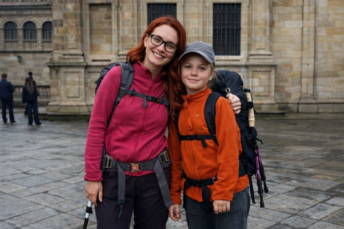 Madre e hija peregrinas Madre e hija peregrinas